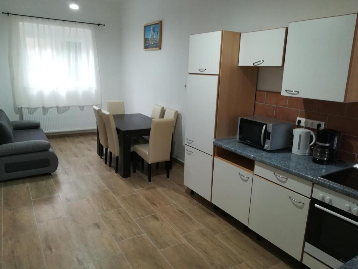 Suemegi Levendula Apartmanok Extérieur photo